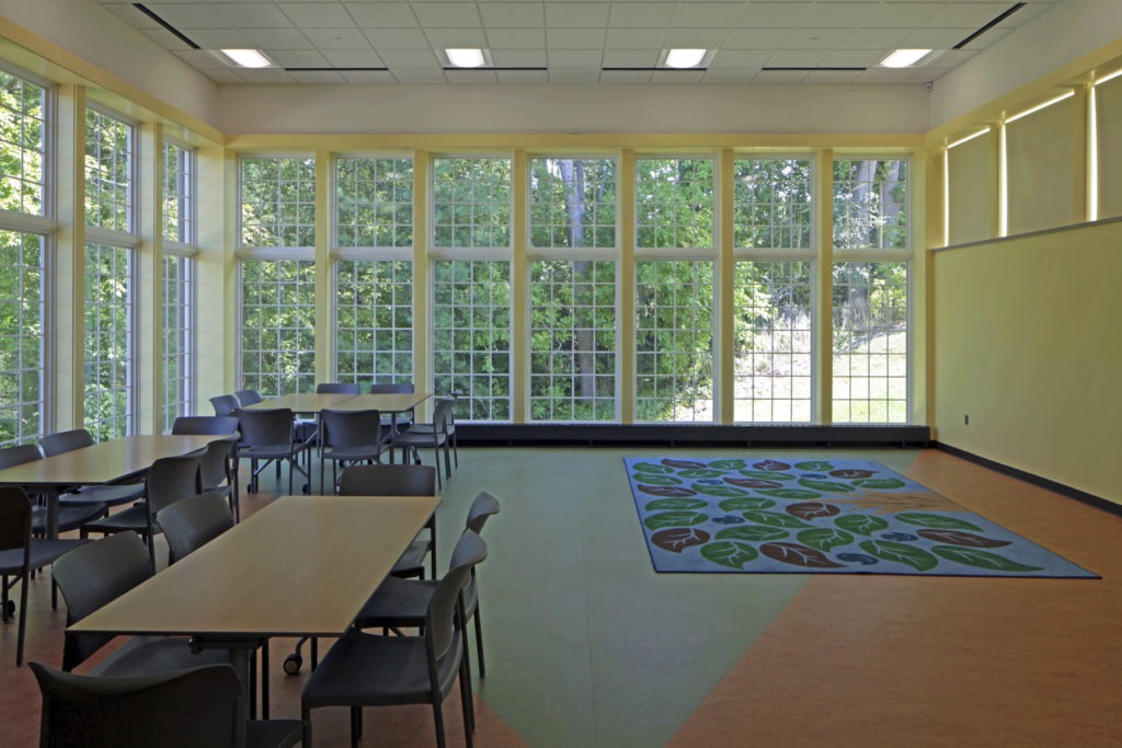 Cromaine District Library interior